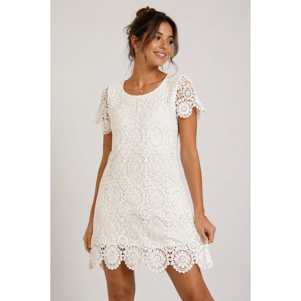 LuLus White Crochet Lace Shift Dress Short Sleeve Round Neck Size S‎ |D1